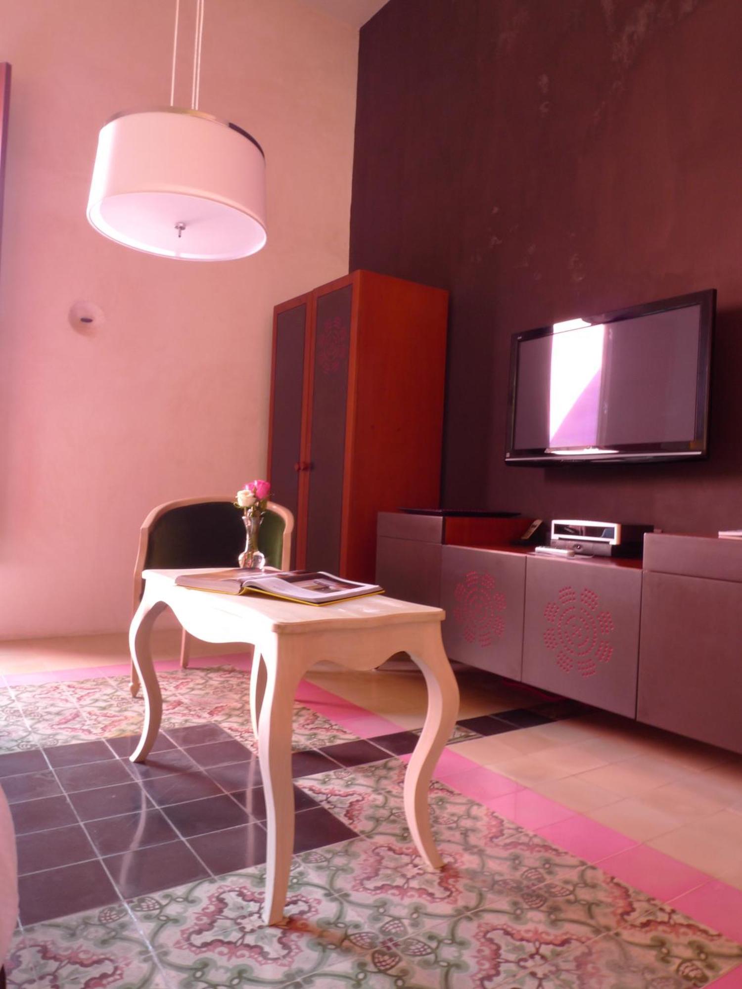 Rosas & Xocolate Boutique Hotel And Spa Merida, A Member Of Design Hotels ภายนอก รูปภาพ