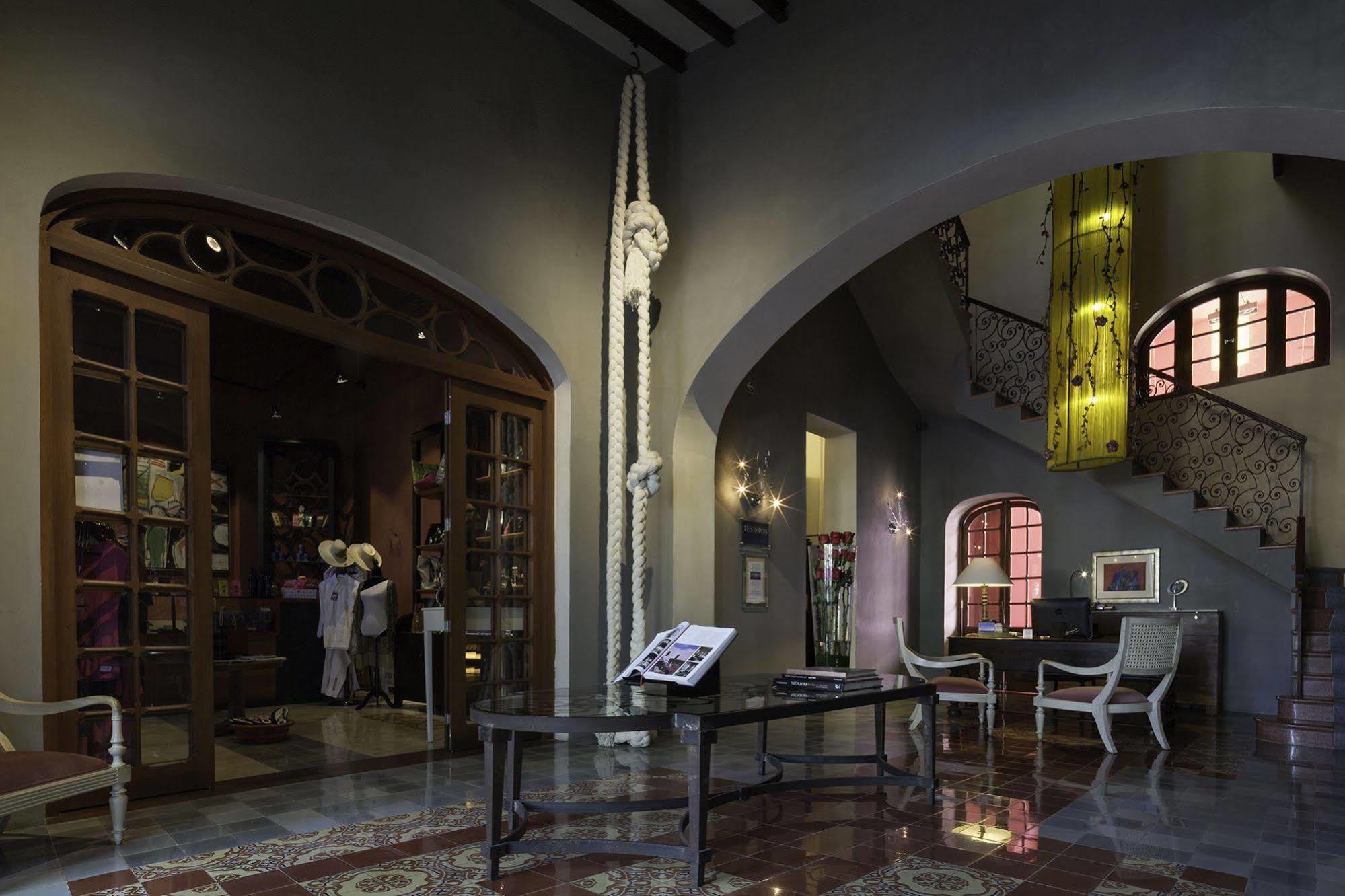 Rosas & Xocolate Boutique Hotel And Spa Merida, A Member Of Design Hotels ภายนอก รูปภาพ
